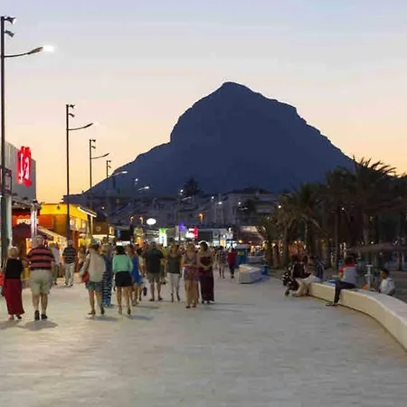 Casa Moderna A 8 Minutos De La Playa Arenal